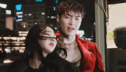 乌龙美男吃瓜视频完整版,揭秘娱乐圈幕后真相